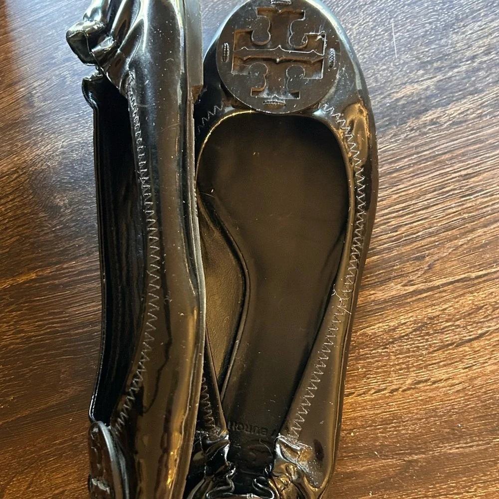 Tory Burch Reva Patent Leather Ballet Flats Shoes